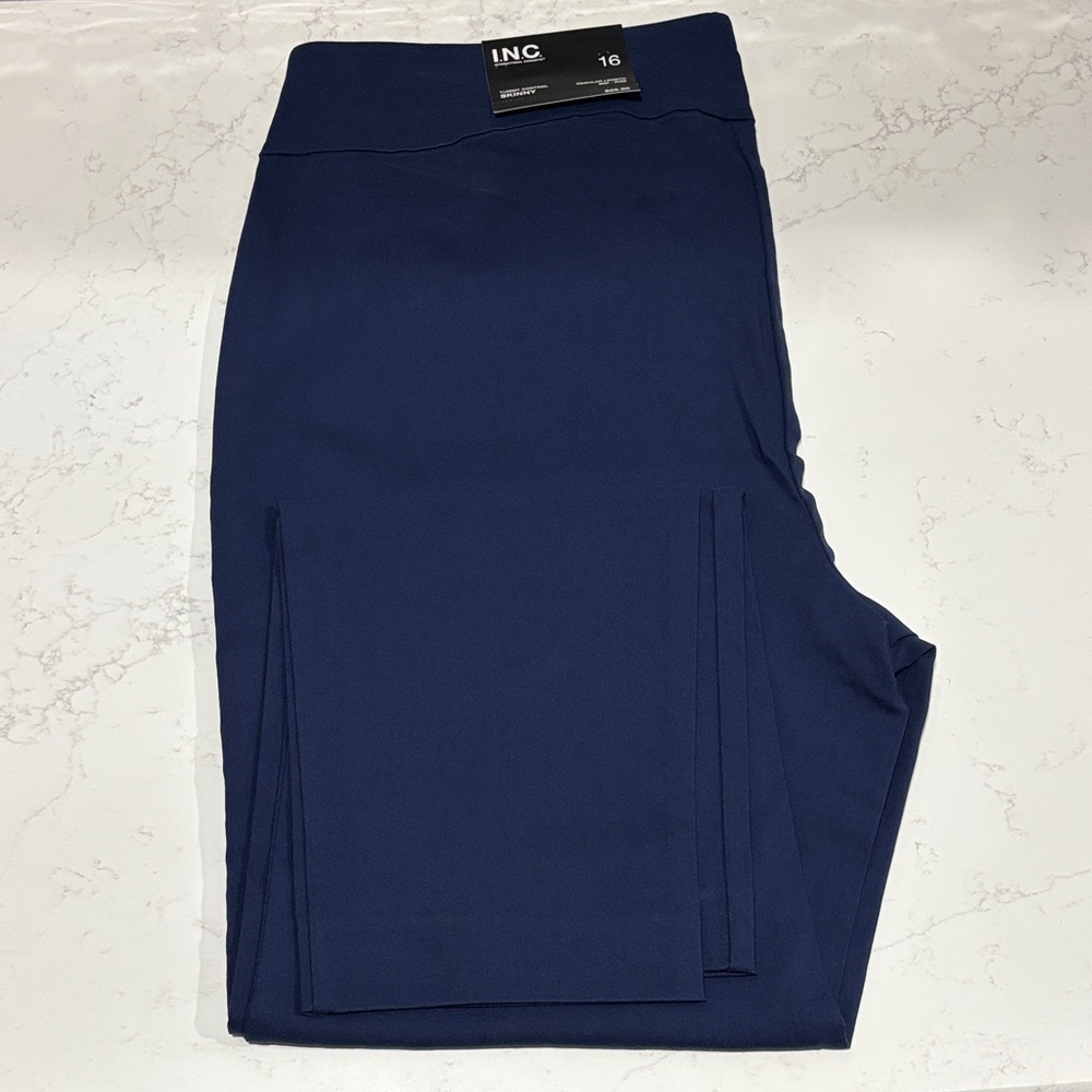 NWT - INC International Concepts Dark Blue Skinny Pants -Size 16